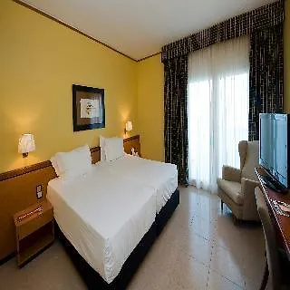 Apartments Playa De Кастельдефельс